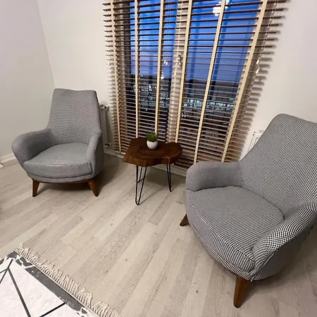 Must House Apartment