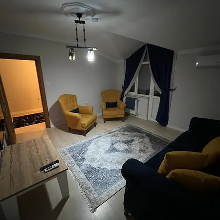 Must House Apartment *